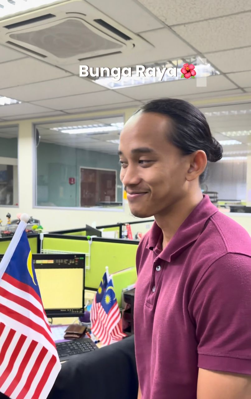 SELAMAT HARI KEBANGSAAN KE-69!