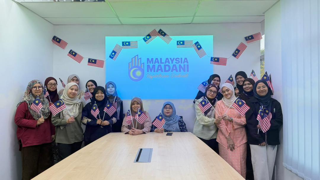 NATIONAL DAY GREETINGS FROM THE LADIES OF MECIP SHAH ALAM!